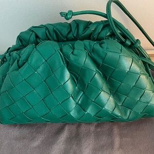 BOTTEGA VENETA pouch mini
